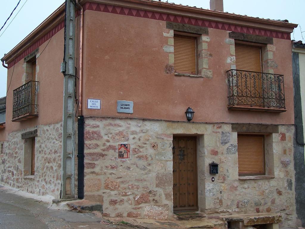 Villa La Fuente Del Monte à Caballar Extérieur photo